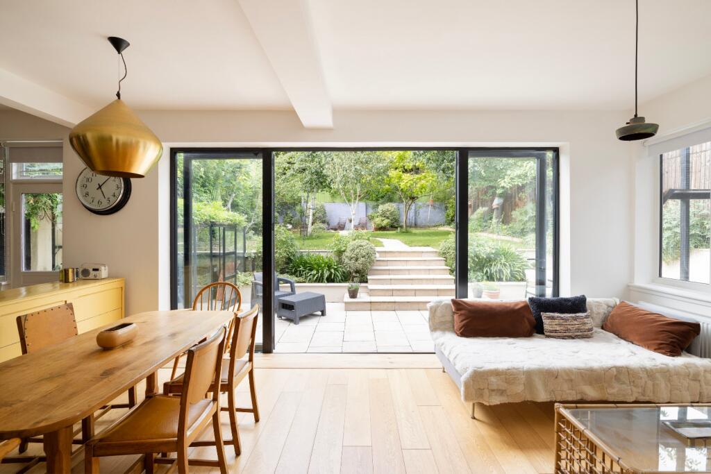 House in London, Willesden Green, Brondesbury - View 5