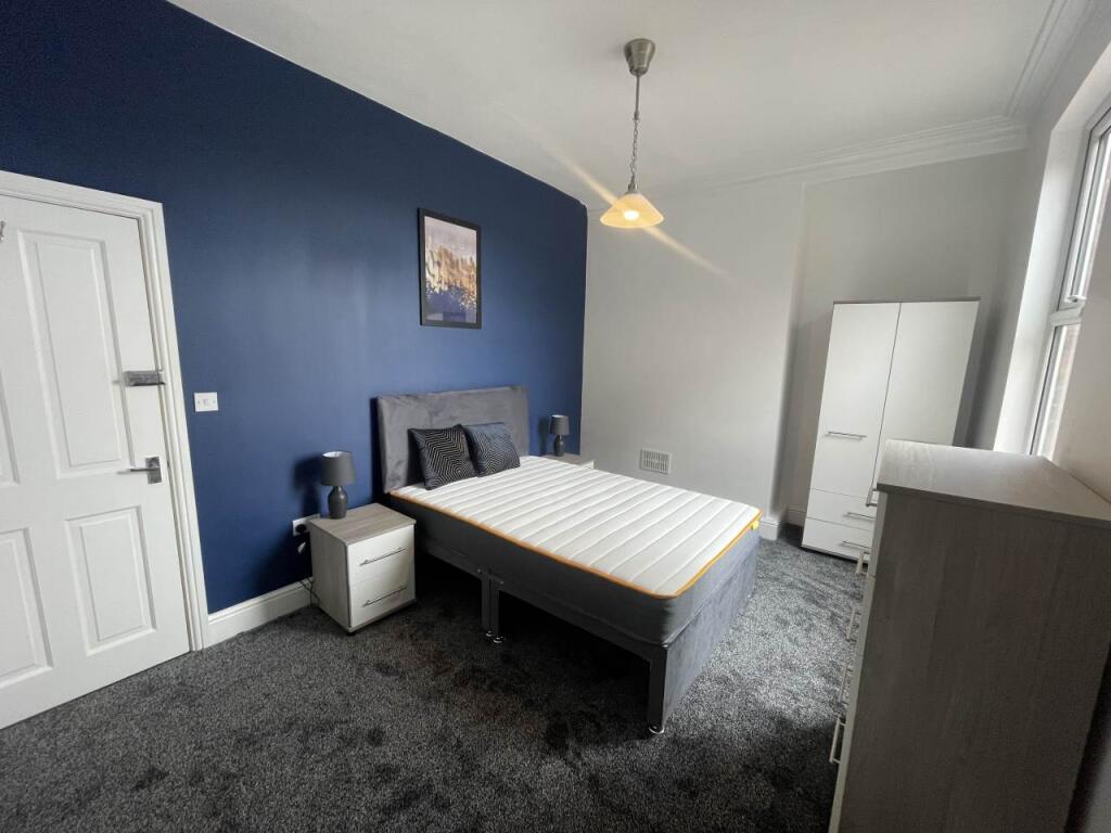 House in Leeds - View 4