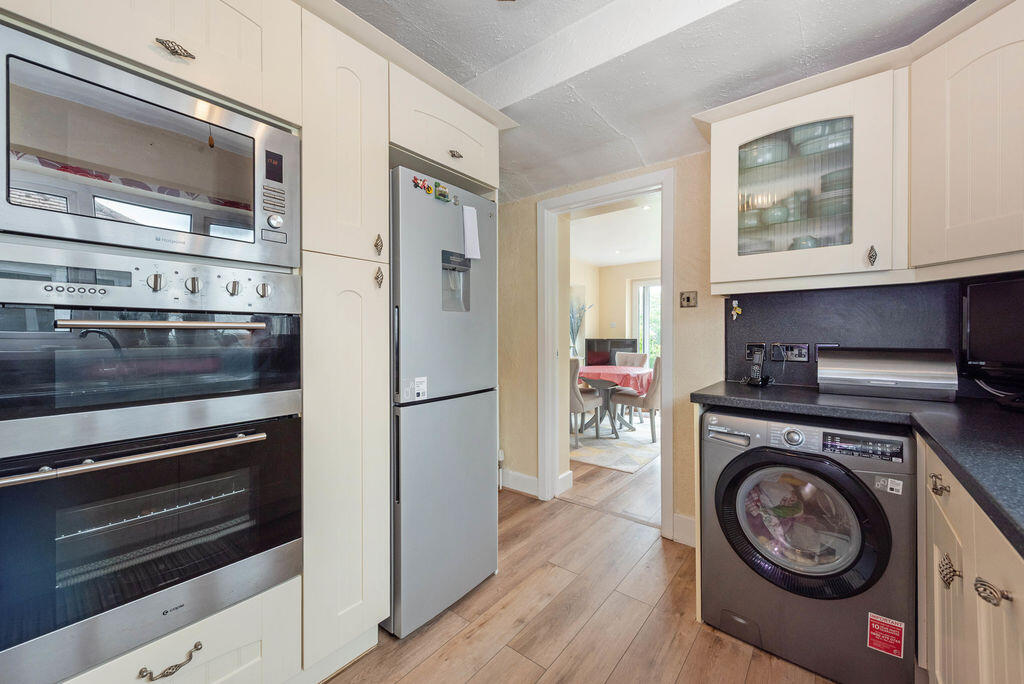 Parklands Road, Chichester - View 4