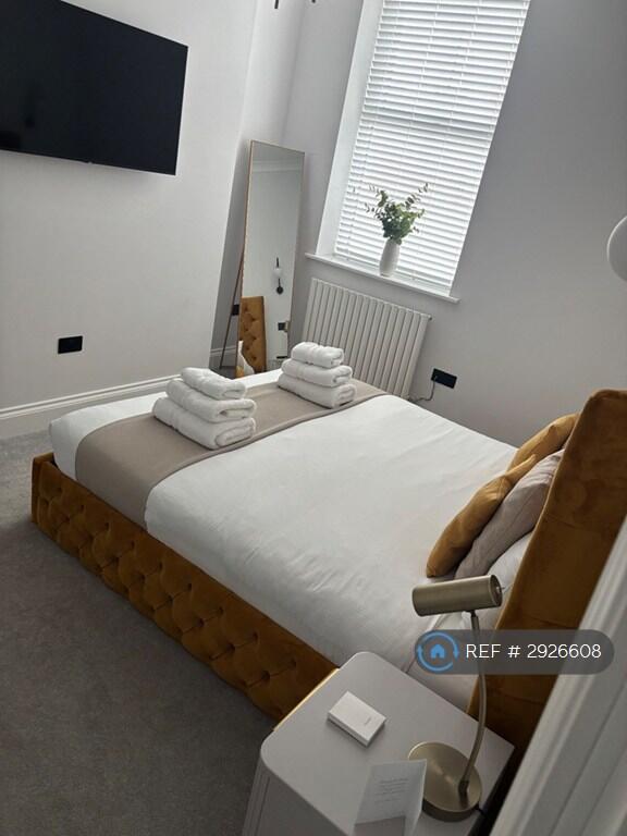 Apartment in York - View 4