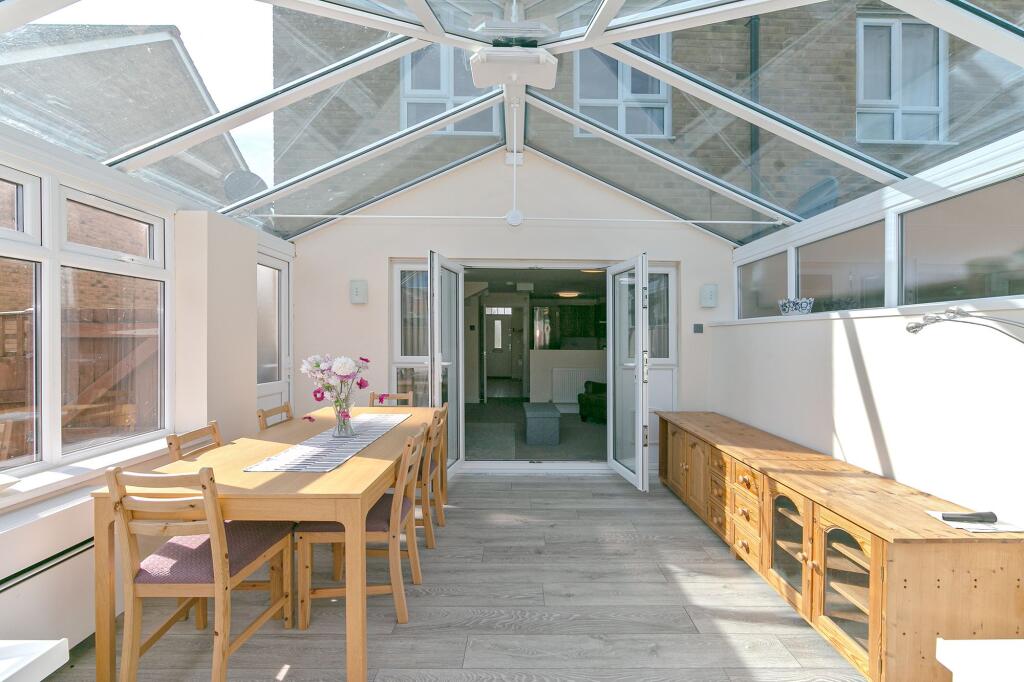 Twiselton Heath, Wolverton, MK12 photo 3