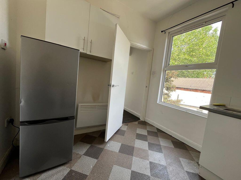 Studio apartment for rent