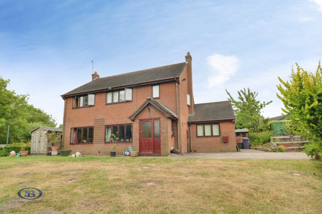 House in Newcastle-under-Lyme, Kidsgrove - View 4