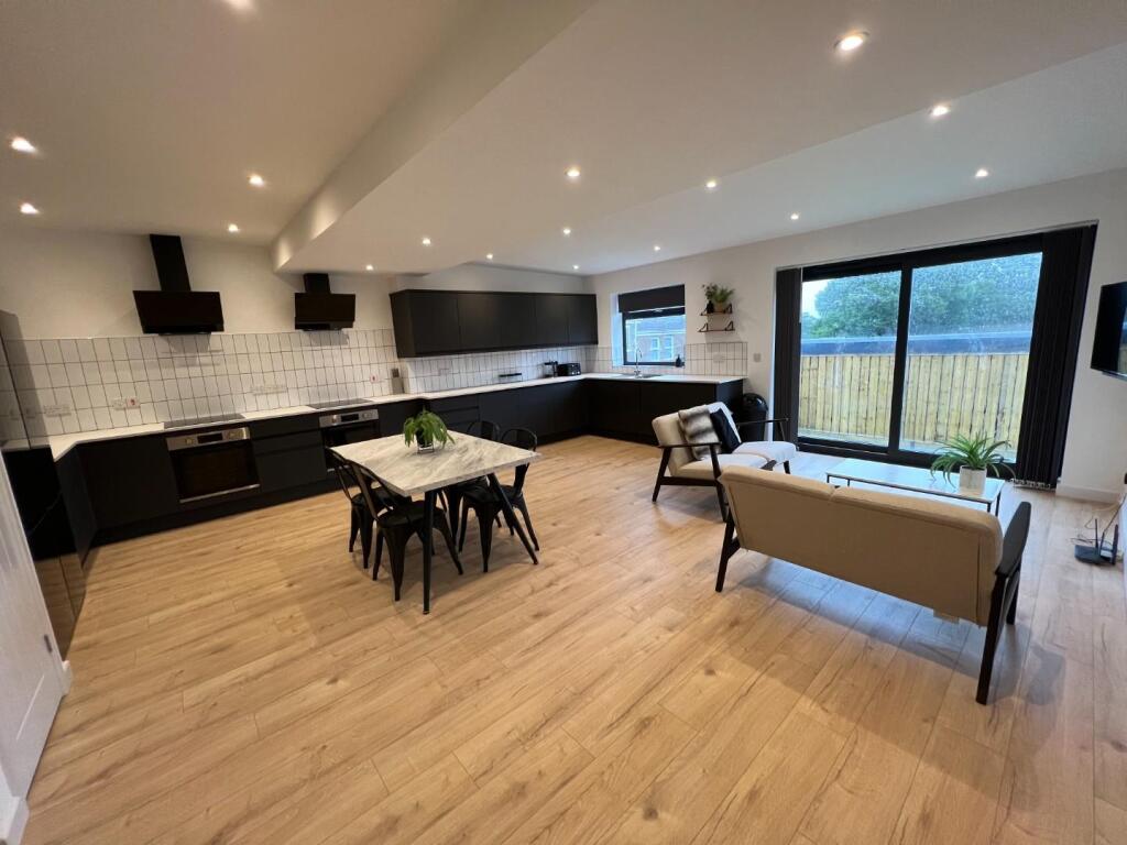 House in Bristol - View 3