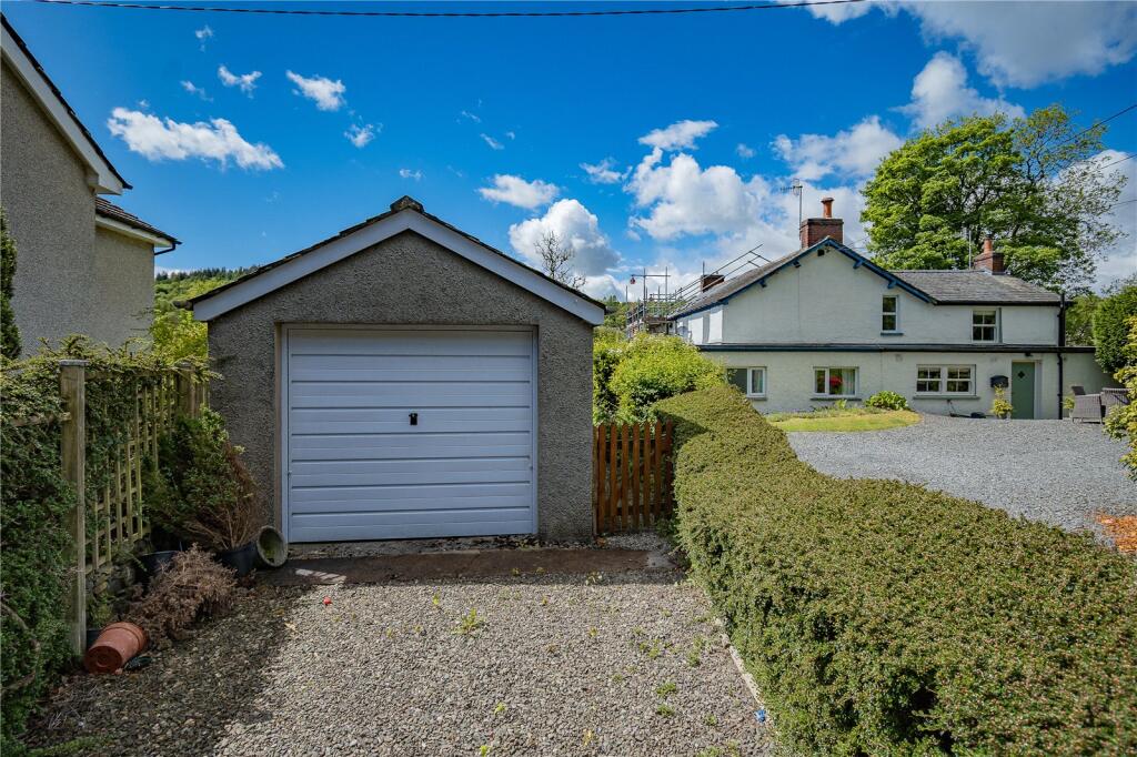 House in Lancaster - View 4