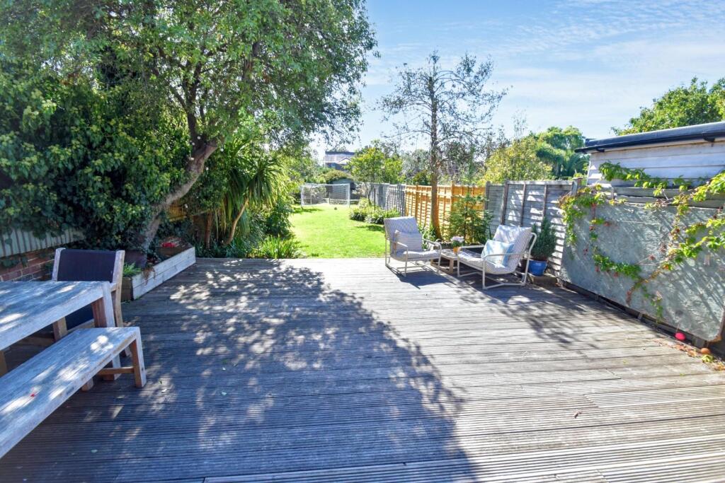 House in Eastbourne, East Sussex - View 3