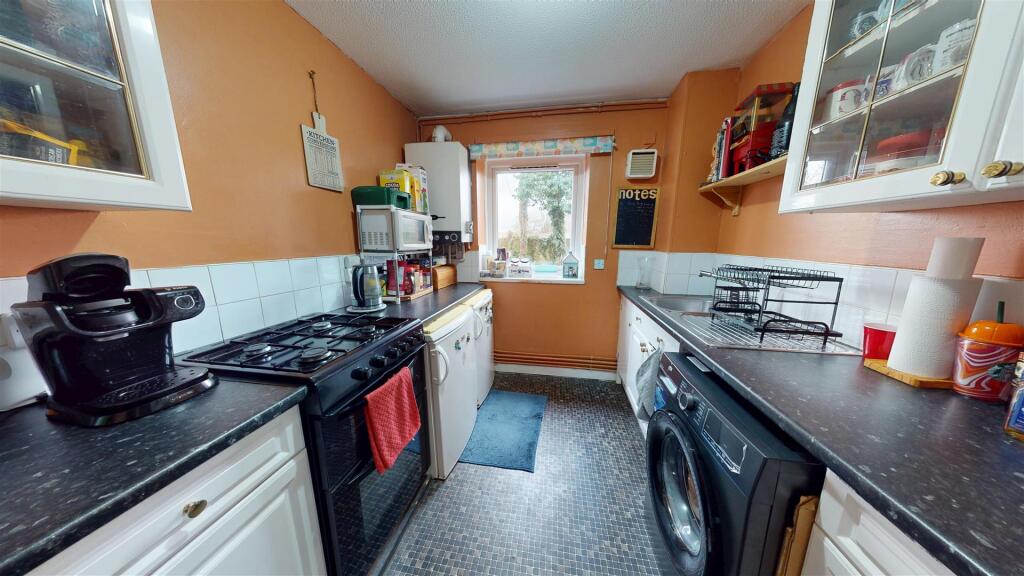 Squires Court, Canterbury Gardens, Eccles New Road - Ansicht 4