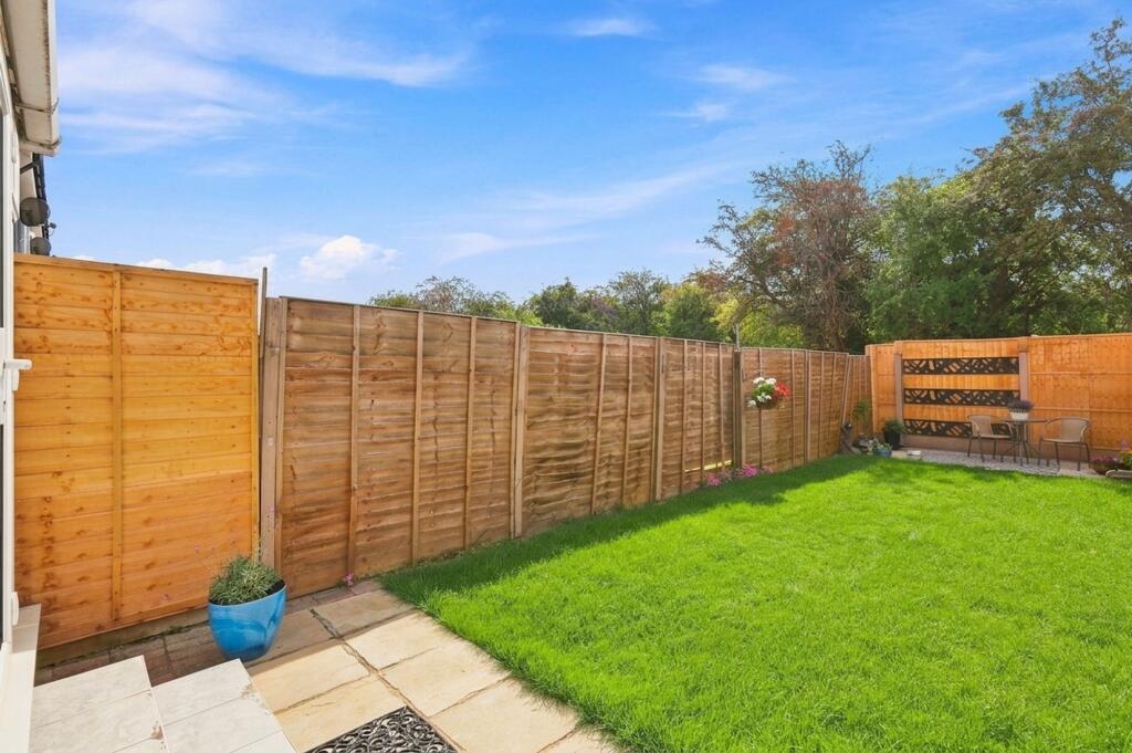 House in Basildon, Essex - More