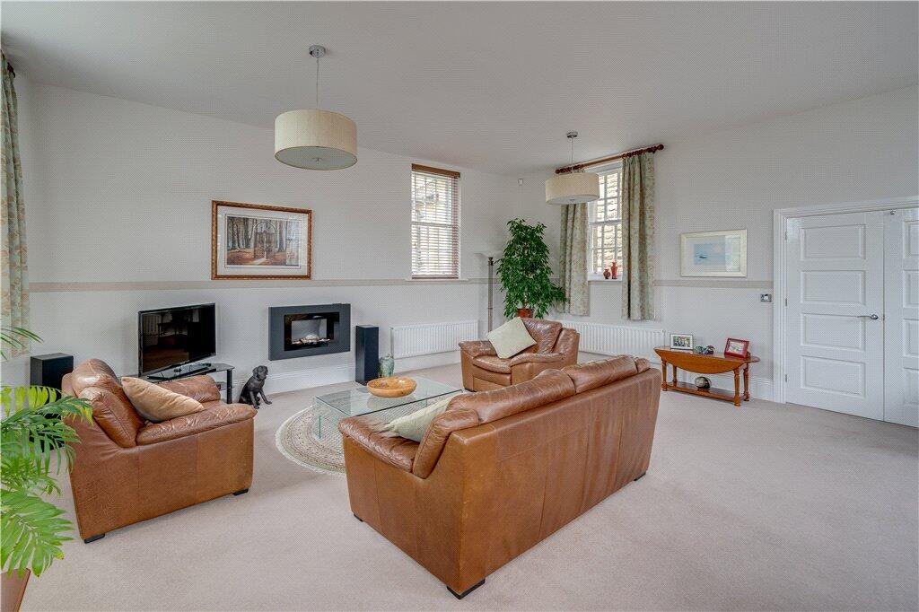 Clifford Drive, Menston, Ilkley, West Yorkshire, LS29 - More