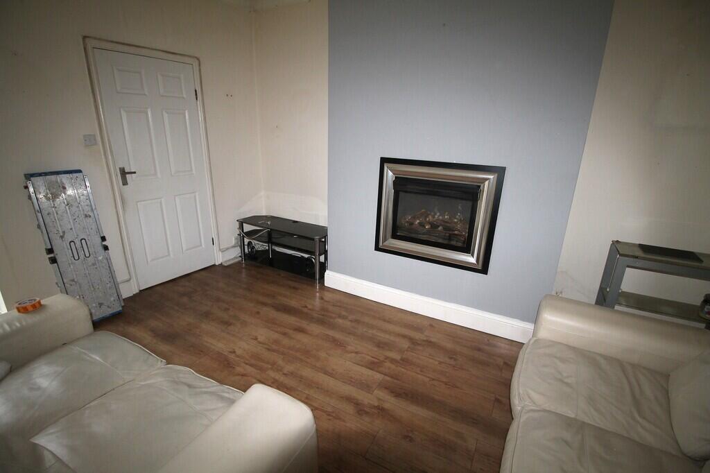 Apartment in South Tyneside, North East - View 2