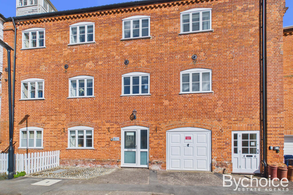 Main image of property: Ropers Court, Lavenham