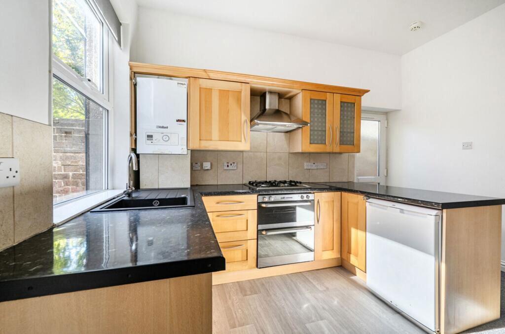 Sylvan Way, Bognor Regis, West Sussex, PO21 2RS photo 2