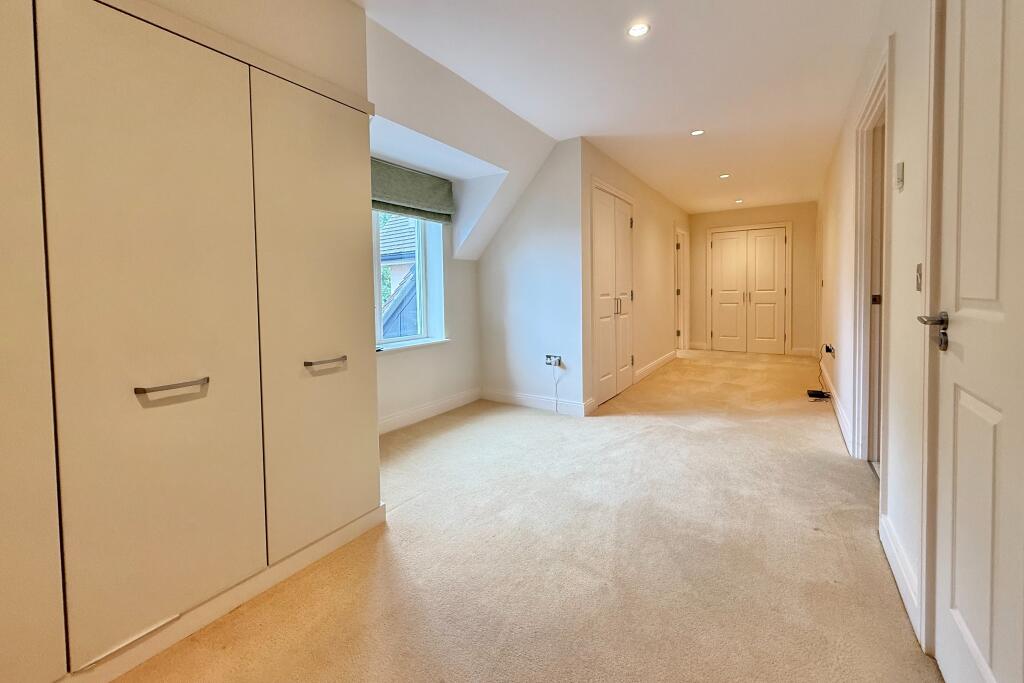 Apartment in Eastleigh, Bishopstoke Park, Bishopstoke - View 4