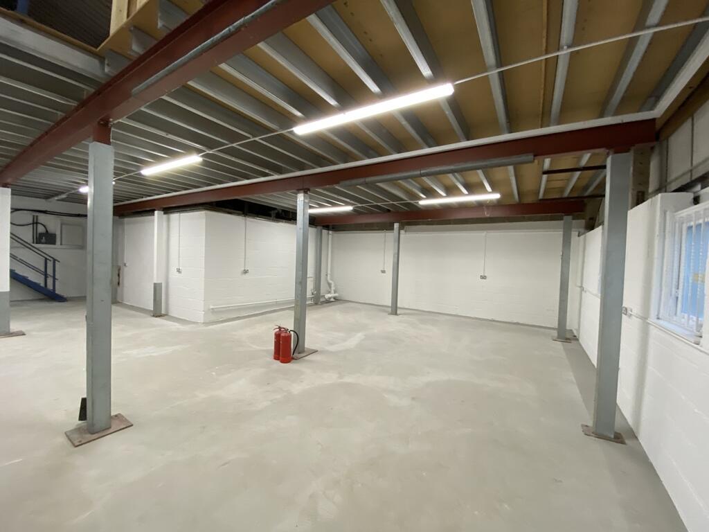 Photo 14