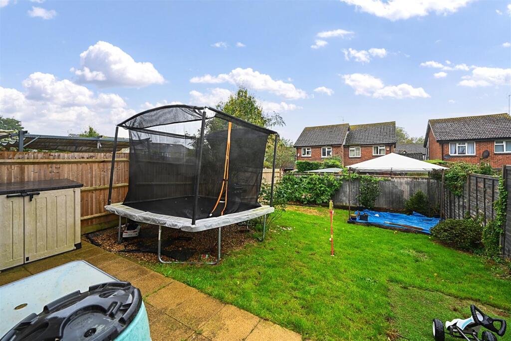 House in Henfield - View 3