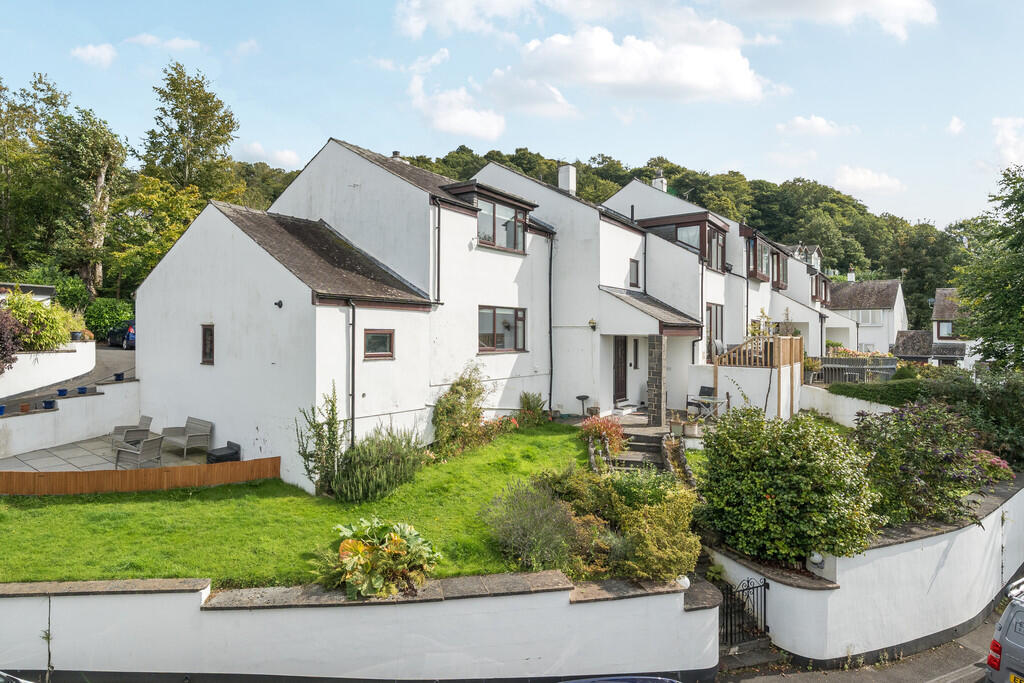 Main image of property: 6 Fairfield, Bowness-on-Windermere, LA23 3AL