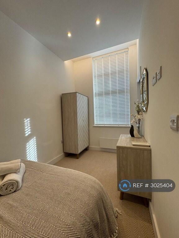 Apartment in Manchester - More