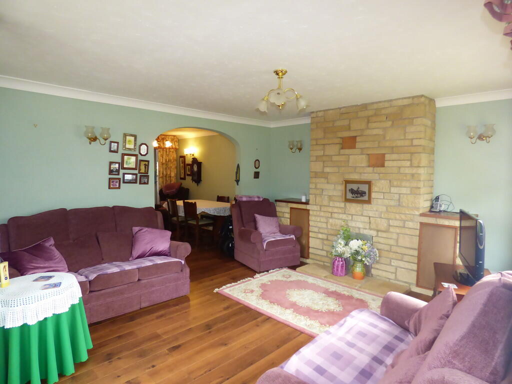 House in Vale of White Horse, Caldecott, Abingdon on Thames - View 3