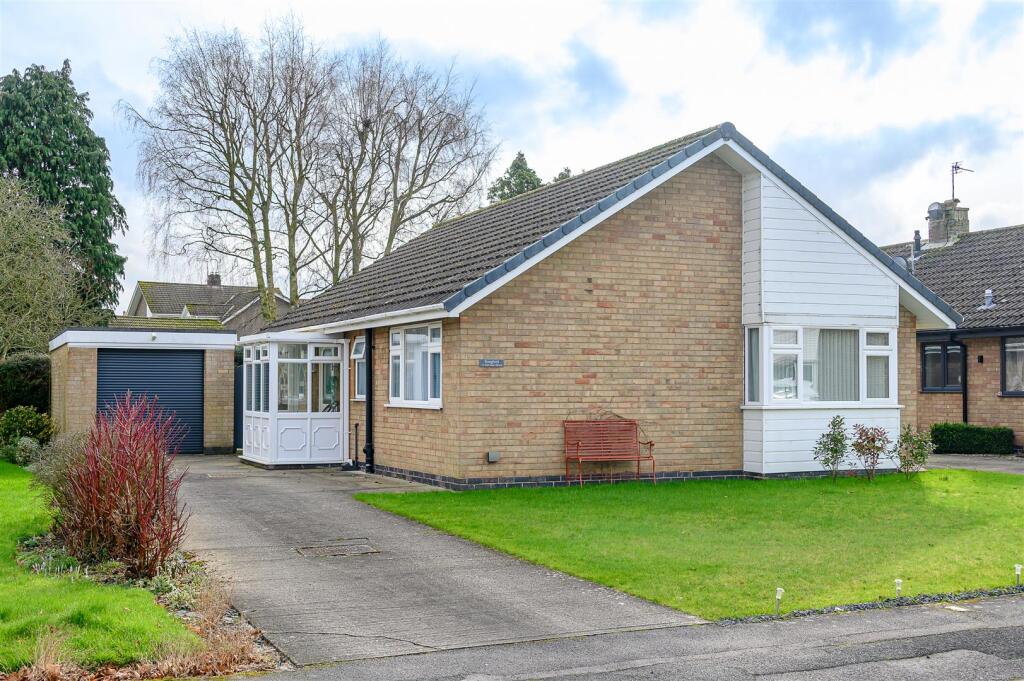 Main image of property: Derwent Drive, Wheldrake, York YO19 6AL