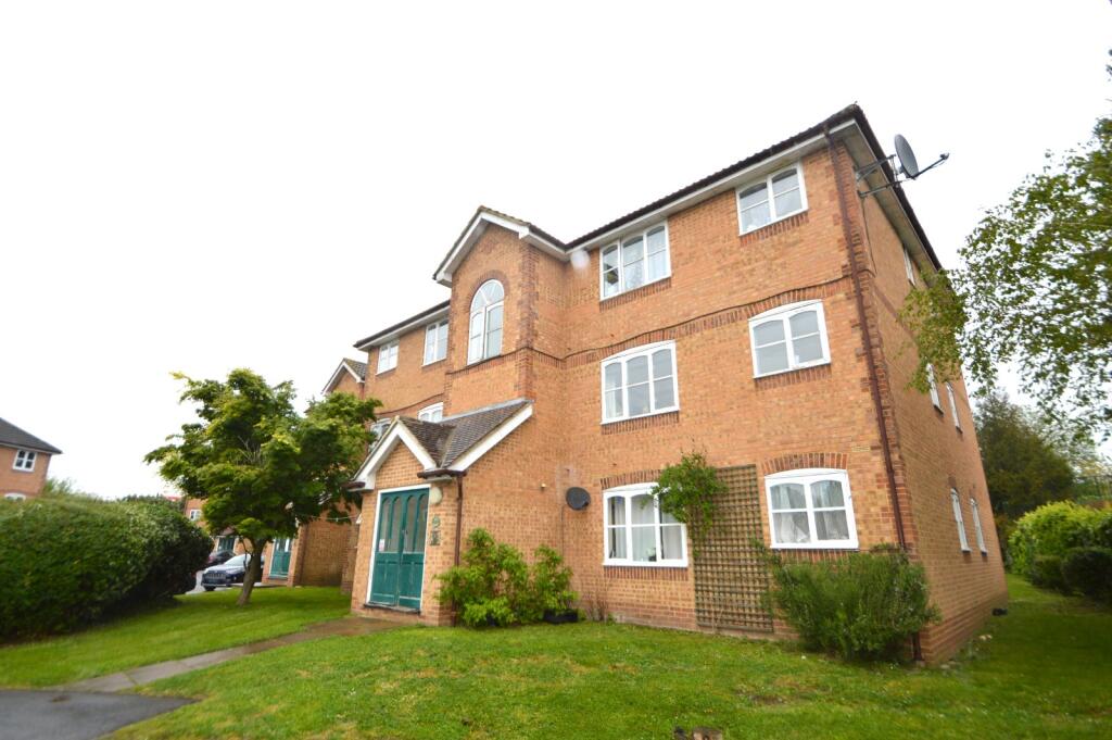 Main image of property: Worcester Gardens, Slough, Berkshire, SL1