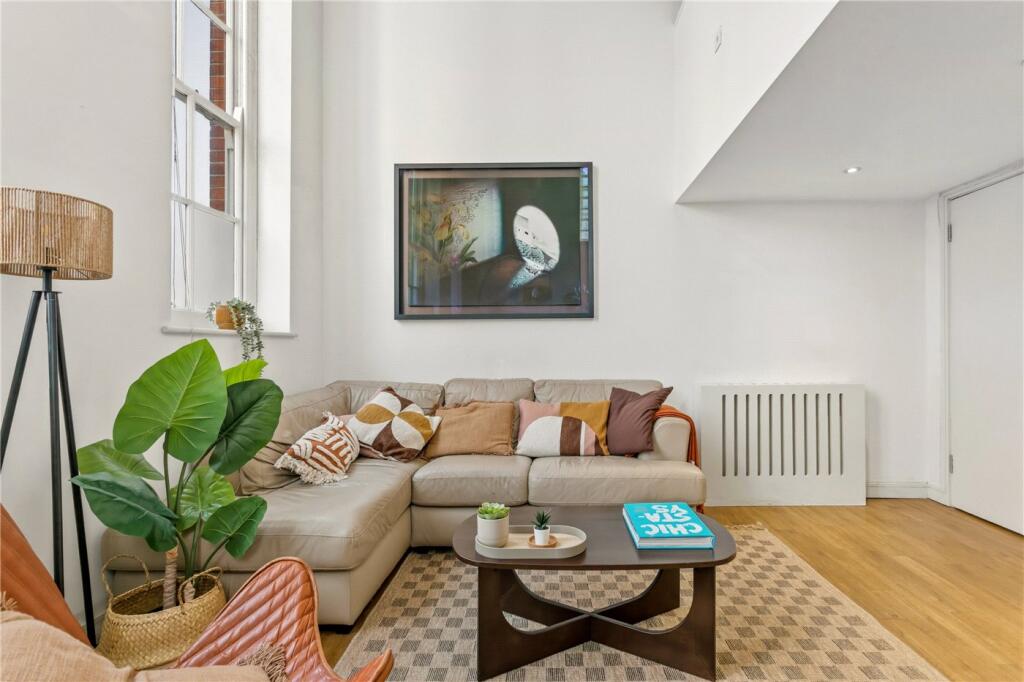 Gatton Road, London, SW17 photo 4