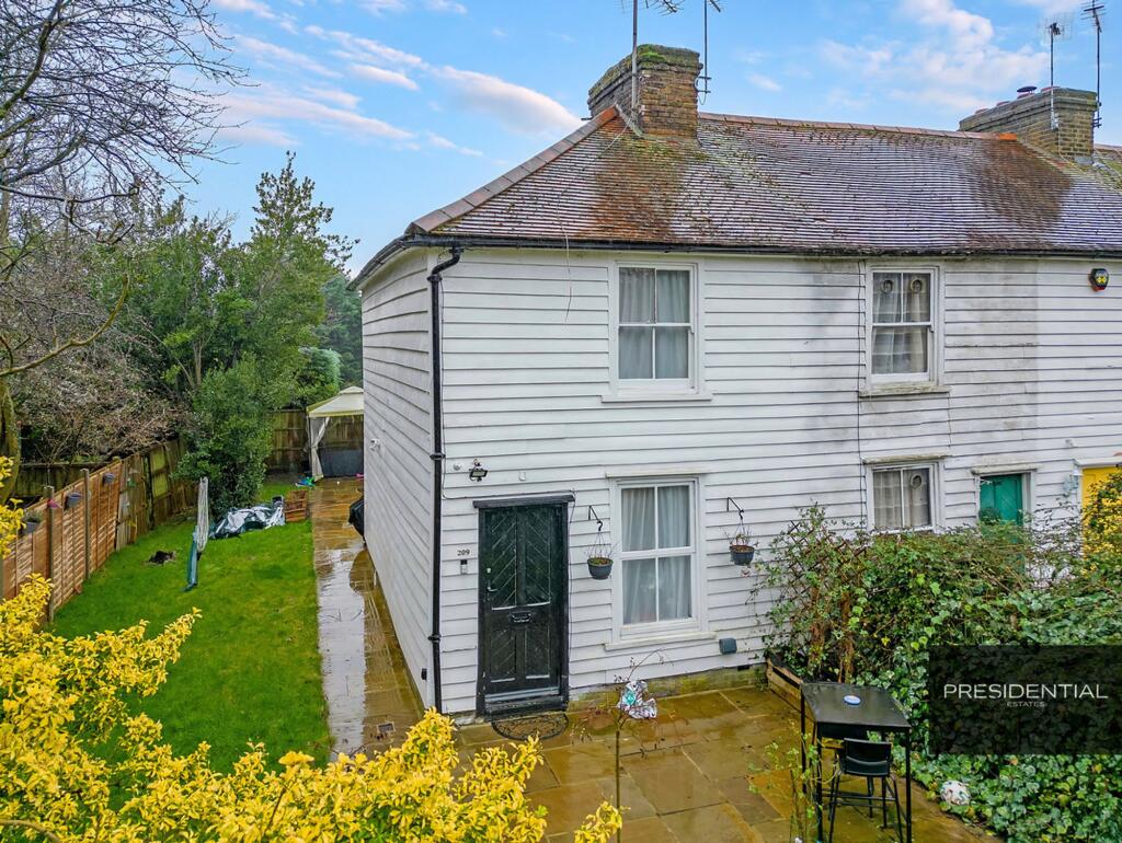 Main image of property: Manor Road, Chigwell, IG7