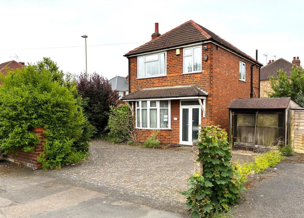 Main image of property: Stonesby Avenue, Leicester LE2