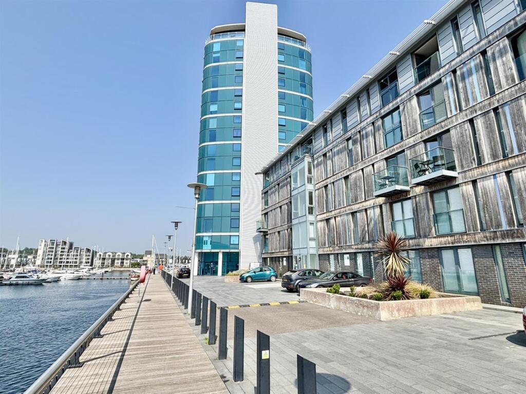 Main image of property: Dock Head Road, Chatham