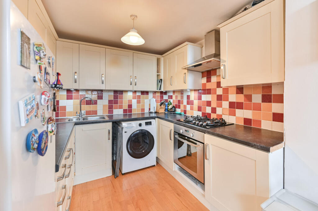 Apartment in London, Royal Borough of Greenwich - View 5