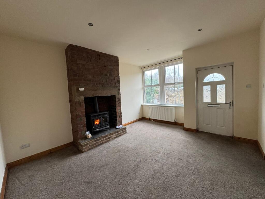 Swinnow Road, Leeds, LS13 photo 3