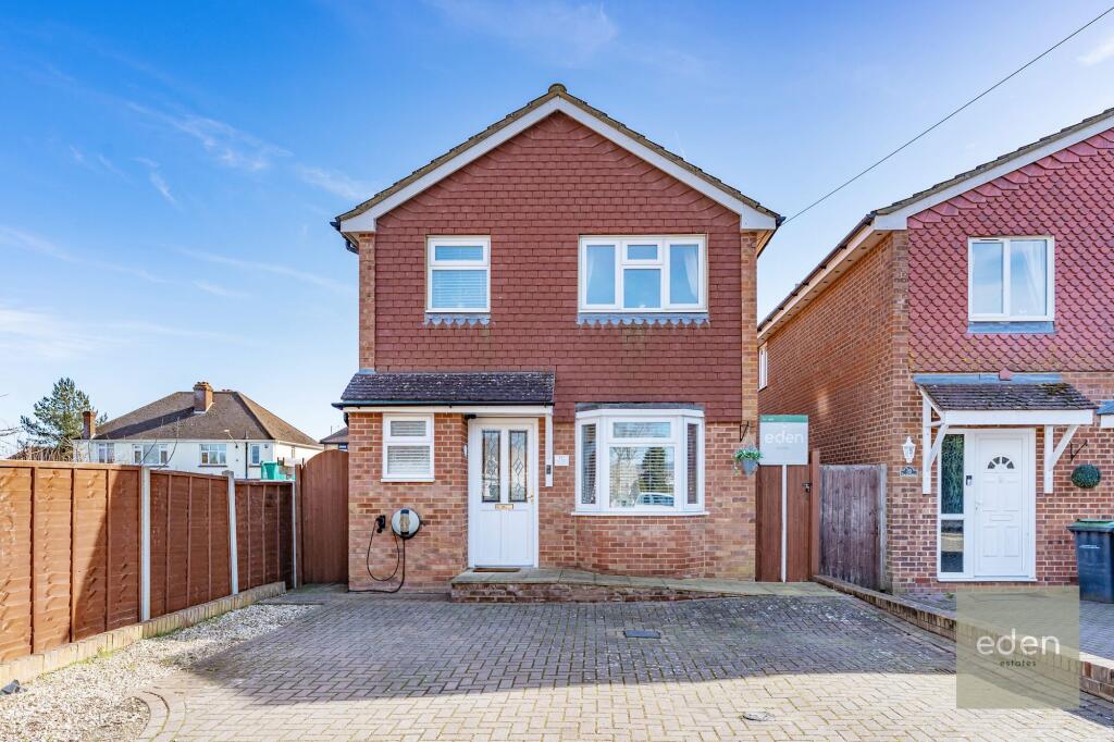 Main image of property: Brookfield Avenue, Larkfield, ME20