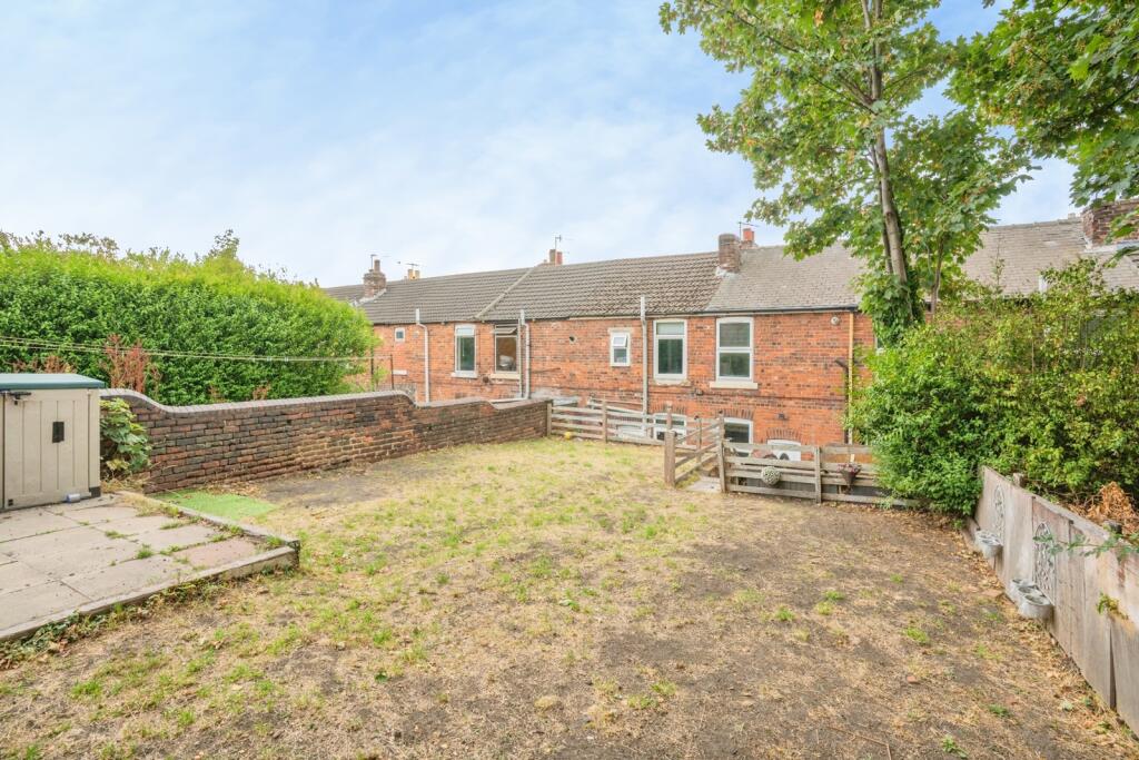 House in Rotherham, Kimberworth - View 2