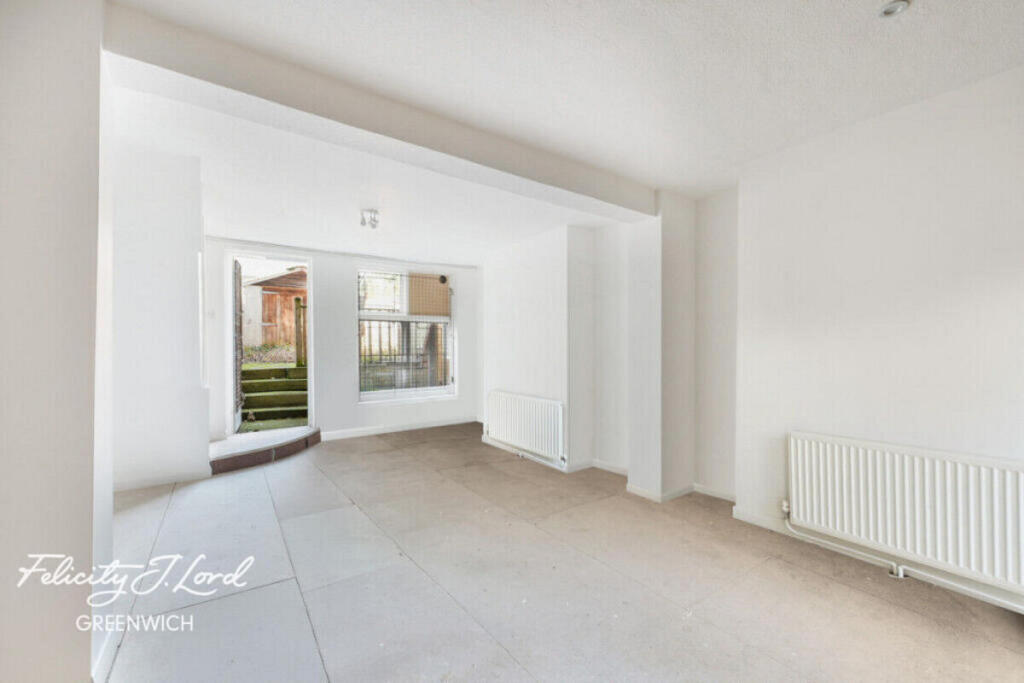 Apartment in London, Greenwich Town Centre, East Greenwich - More