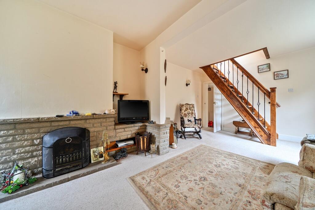 Harlington Road, Sundon, LU3 photo 3