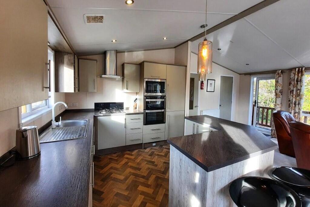 Orchard Lakes Park, Hatherleigh Road, Winkleigh, Devon, EX19 photo 3