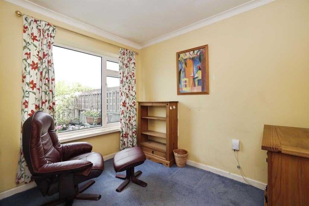House in Salisbury, Wiltshire - View 4