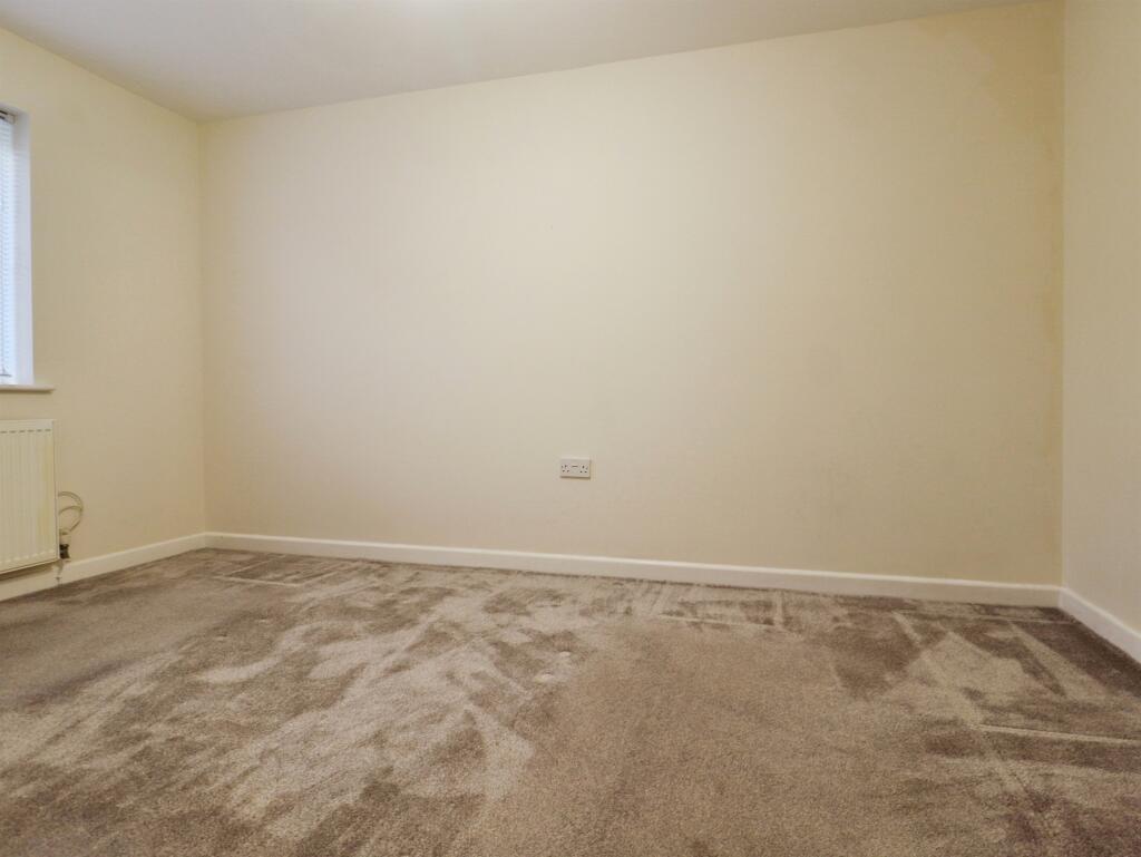 House in Porth, Tonyrefail - View 4