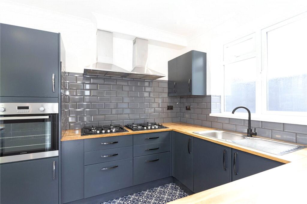 1 bedroom semi-detached house for rent