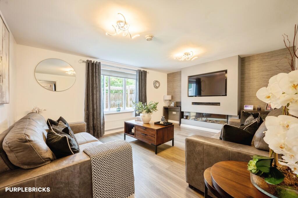 House in Strathaven, South Lanarkshire - View 2