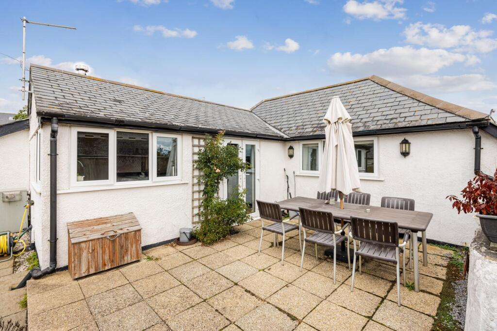 House in Torquay - More