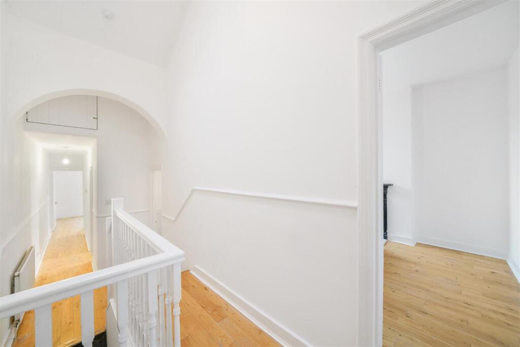 Bathurst Gardens, Kensal Rise, London photo 3