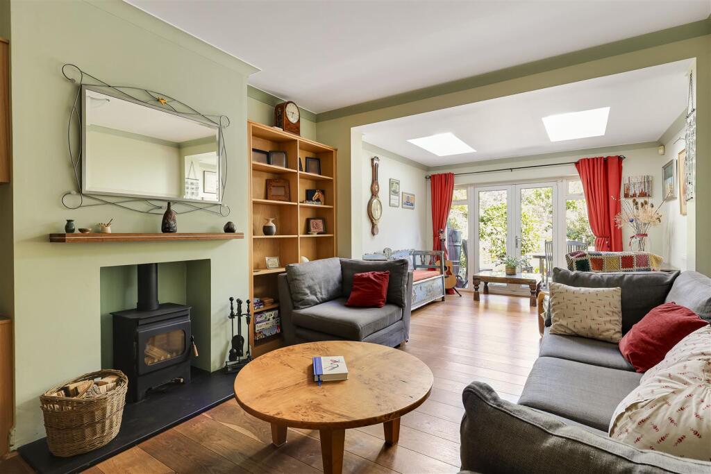 House in Cambridge, Chesterton - View 2