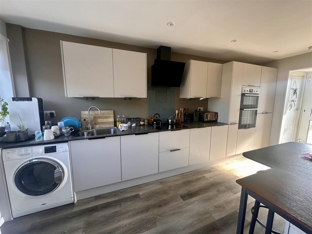 House in Torquay, Torbay - View 5