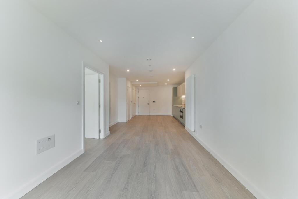 Wellspring House, Seagull Lane, E16 photo 2