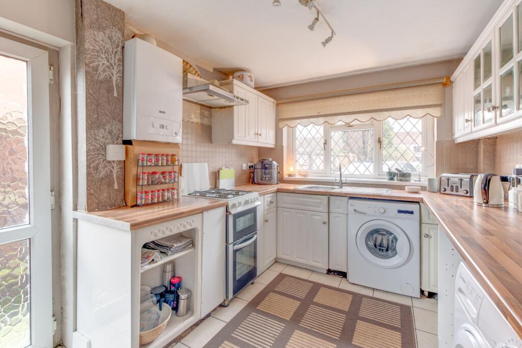 Stratford Road, Hockley Heath, Solihull, West Midlands, B94 - View 2