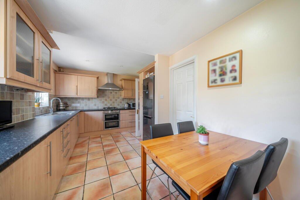 House in Kingston upon Thames - View 3