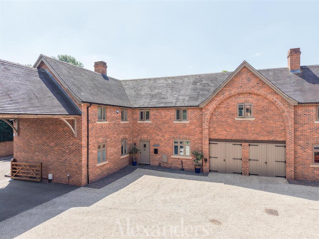 Main image of property: Hallcroft Avenue, Overseal