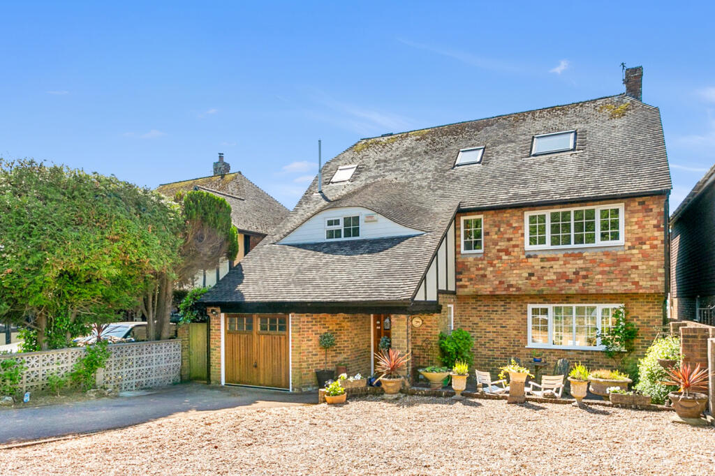 Main image of property: Cannongate Close, Hythe, CT21