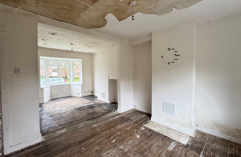 1 Brookside Way, Swaythling, Southampton, SO18 2LQ photo 2
