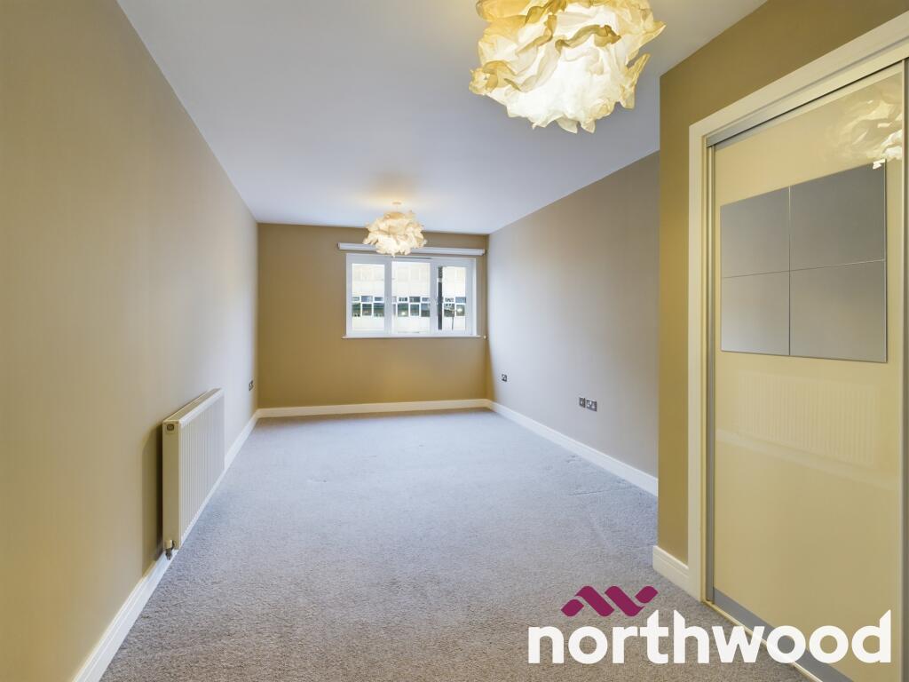 Apartment in Chelmsford - View 4